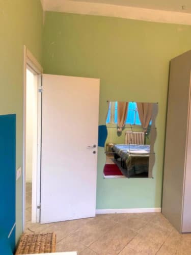 Big double room close to Università IULM - Gallery - 14