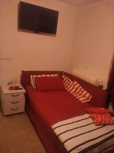 Quiet single bedroom close to the Faculty of Agriculture - Gallery - 1