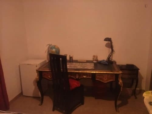 Quiet single bedroom close to the Faculty of Agriculture - Gallery - 3