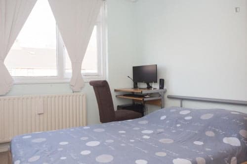 Fantastic single bedroom near Graskruid tube station - Gallery - 1