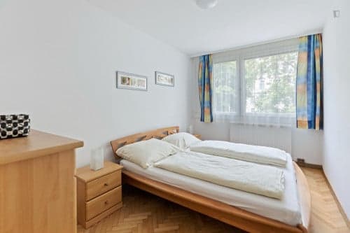 Design 1-bedroom apartment near Nestroyplatz metro station - Gallery - 1