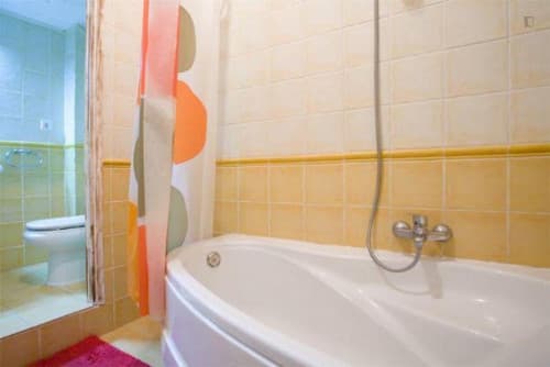 Welcoming 1-bedroom flat in El Raval - Gallery - 5