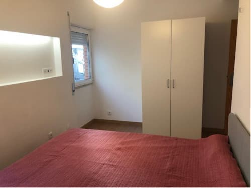 Cosy double ensuite bedroom in Penha de França - Gallery - 1