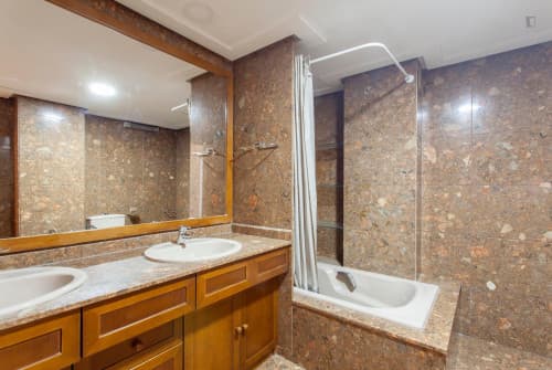 Modern and bright double bedroom in hip L'Amistat - Gallery - 7